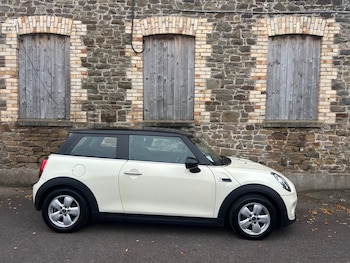 Used MINI Hatch 2018 for sale - 76144327: Photo