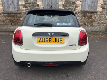 Used MINI Hatch 2018 for sale - 76144327: Photo