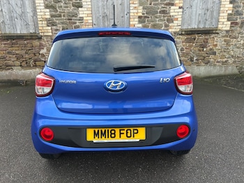 Used Hyundai i10 2018 for sale - 76844888: Photo