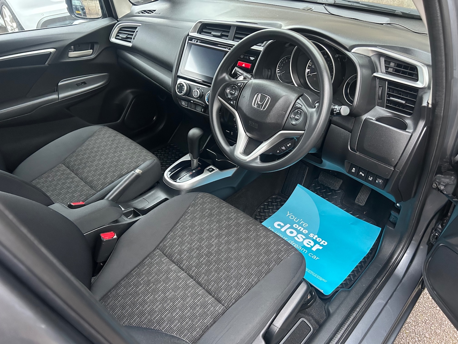 Used Honda Jazz 2017 for sale - 77665296: Photo 5