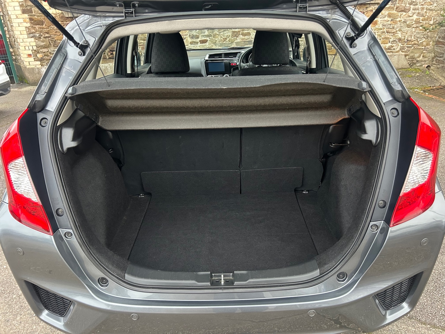 Used Honda Jazz 2017 for sale - 77665296: Photo 8