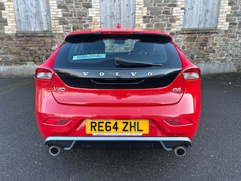 Used Volvo V40 2014 for sale - 77532321: Photo