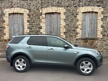 Used Land Rover Discovery Sport 2016 for sale - 78907142: Photo