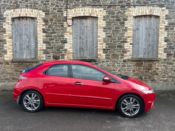 Used Honda Civic 2010 for sale - 76207503: Photo 2