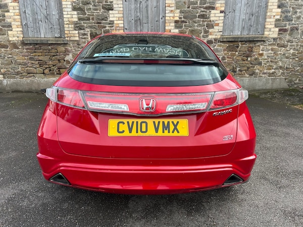 Used Honda Civic 2010 for sale - 76207503: Photo 4