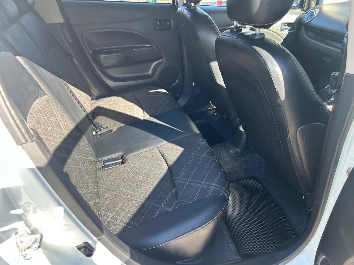 Used Mitsubishi Mirage 2020 for sale - 76027751: Photo 7