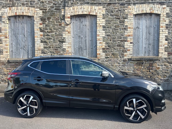 Used Nissan Qashqai 2018 for sale - 75472346: Photo 2