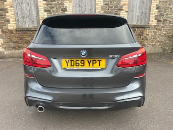 Used BMW 2 Series 2019 for sale - 78109002: Photo