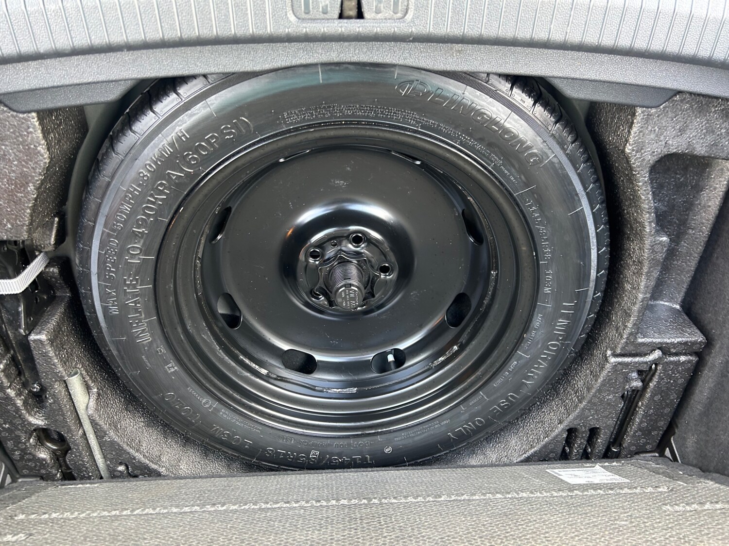 Used Volkswagen Tiguan 2018 for sale - 77813417: Photo 11