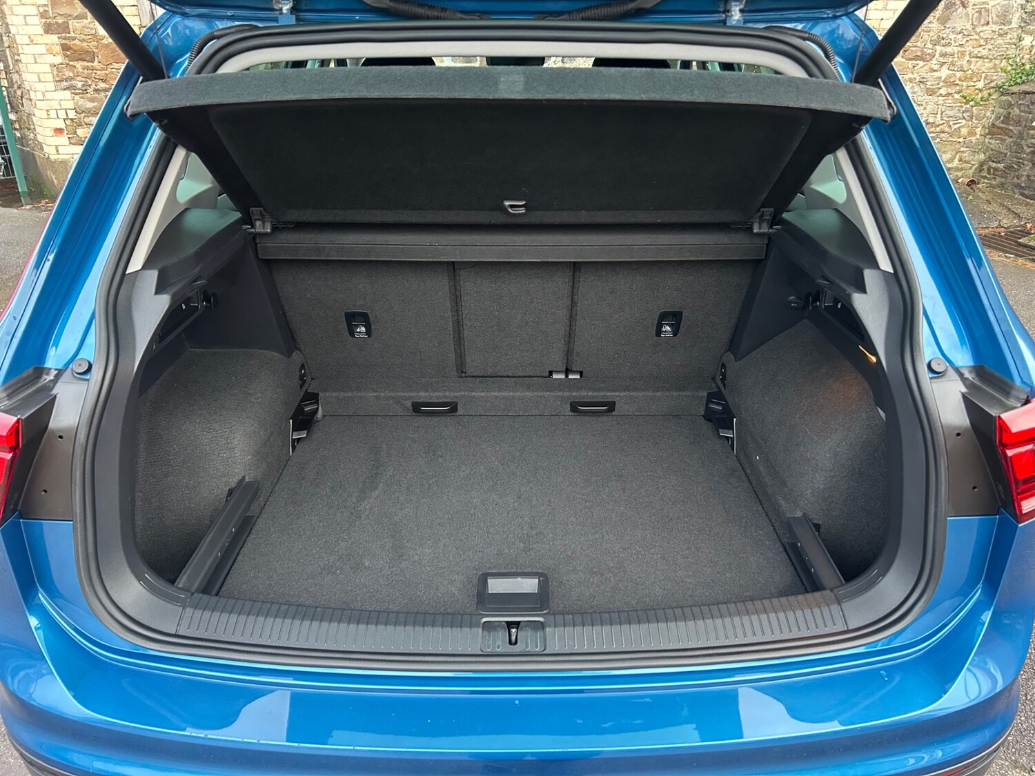 Used Volkswagen Tiguan 2018 for sale - 76948399: Photo 14