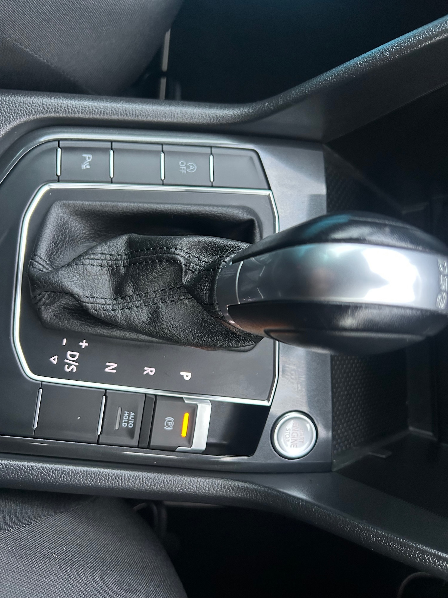 Used Volkswagen Tiguan 2018 for sale - 76948399: Photo 8