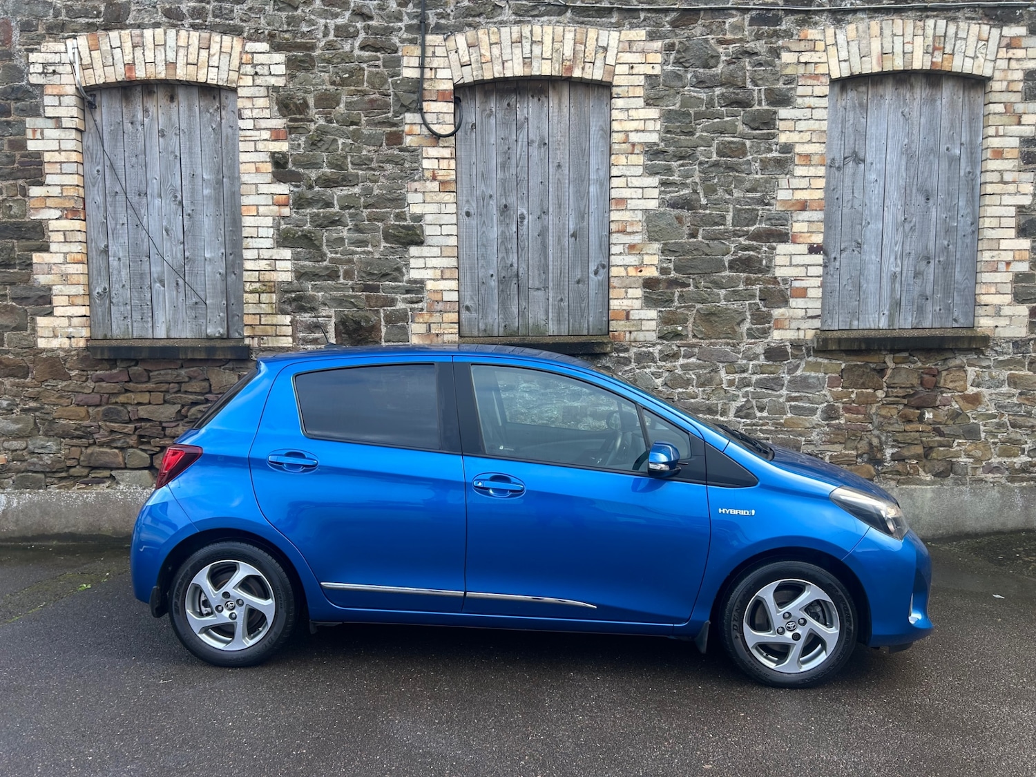 Used Toyota Yaris 2017 for sale - 77691146: Photo 2