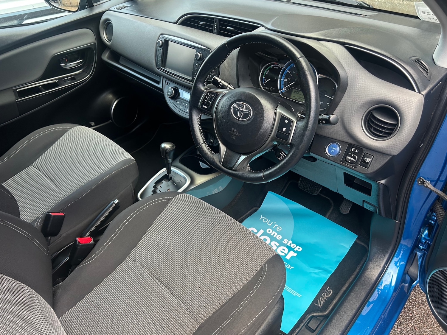 Used Toyota Yaris 2017 for sale - 77691146: Photo 5