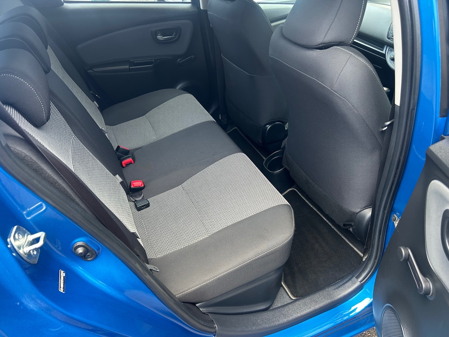 Used Toyota Yaris 2017 for sale - 77691146: Photo 8