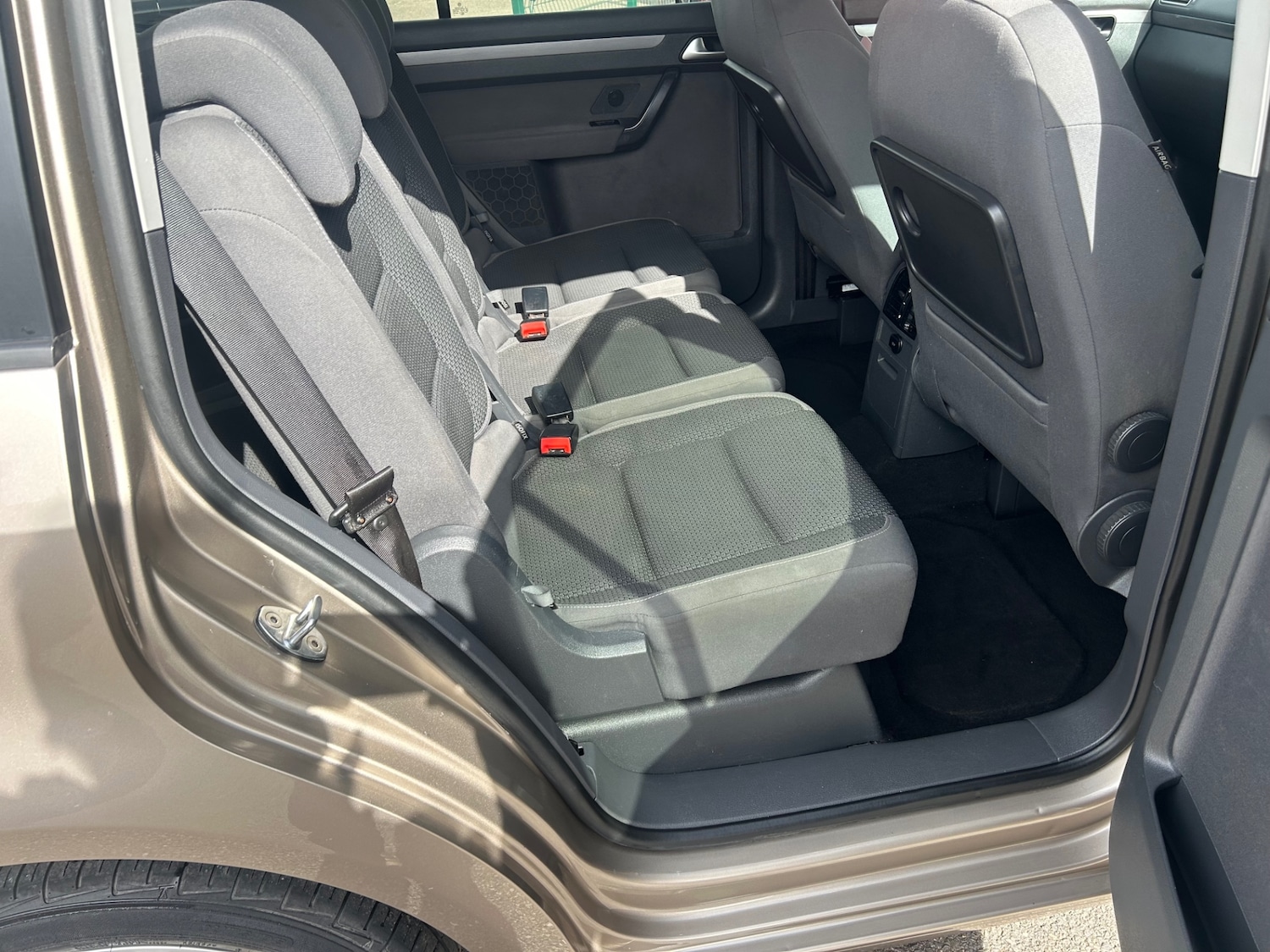 Used Volkswagen Touran 2014 for sale - 78077959: Photo 9