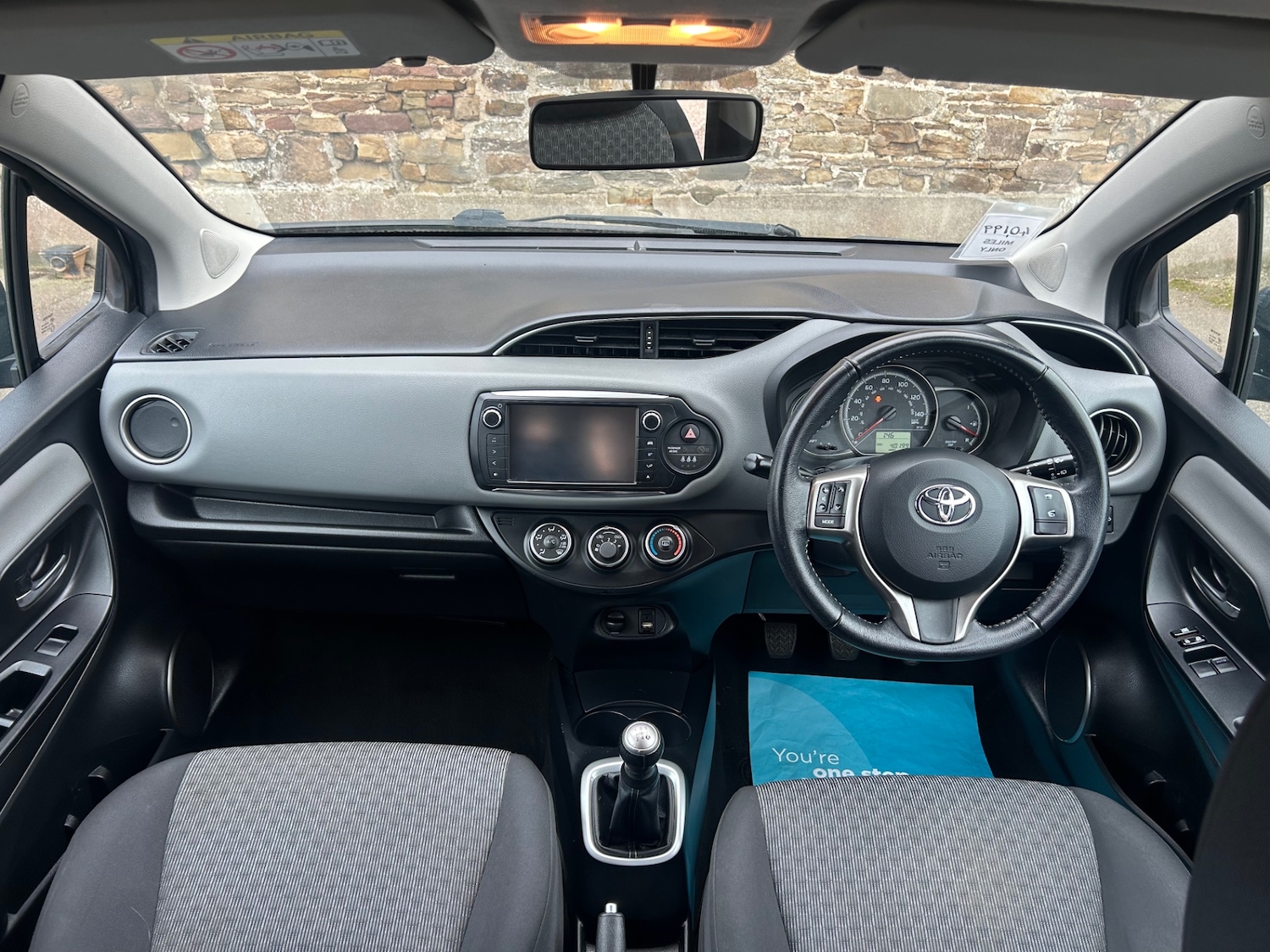 Used Toyota Yaris 2015 for sale - 76707002: Photo 5