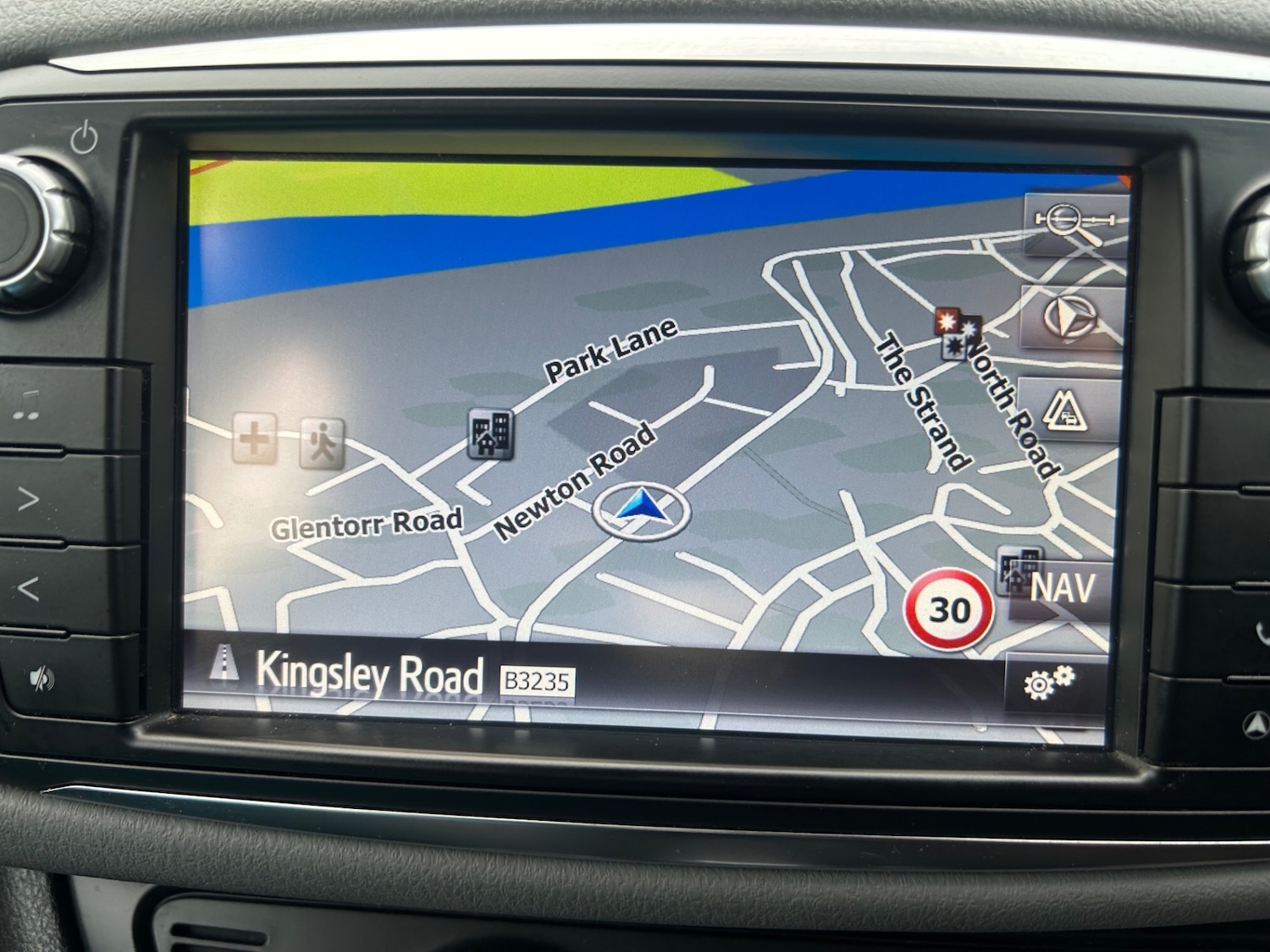 Used Toyota Yaris 2015 for sale - 76707002: Photo 9