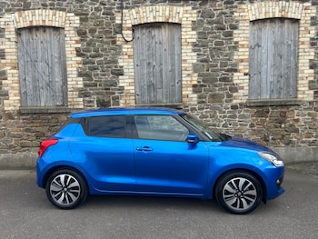 Used Suzuki Swift 2018 for sale - 76182540: Photo 2