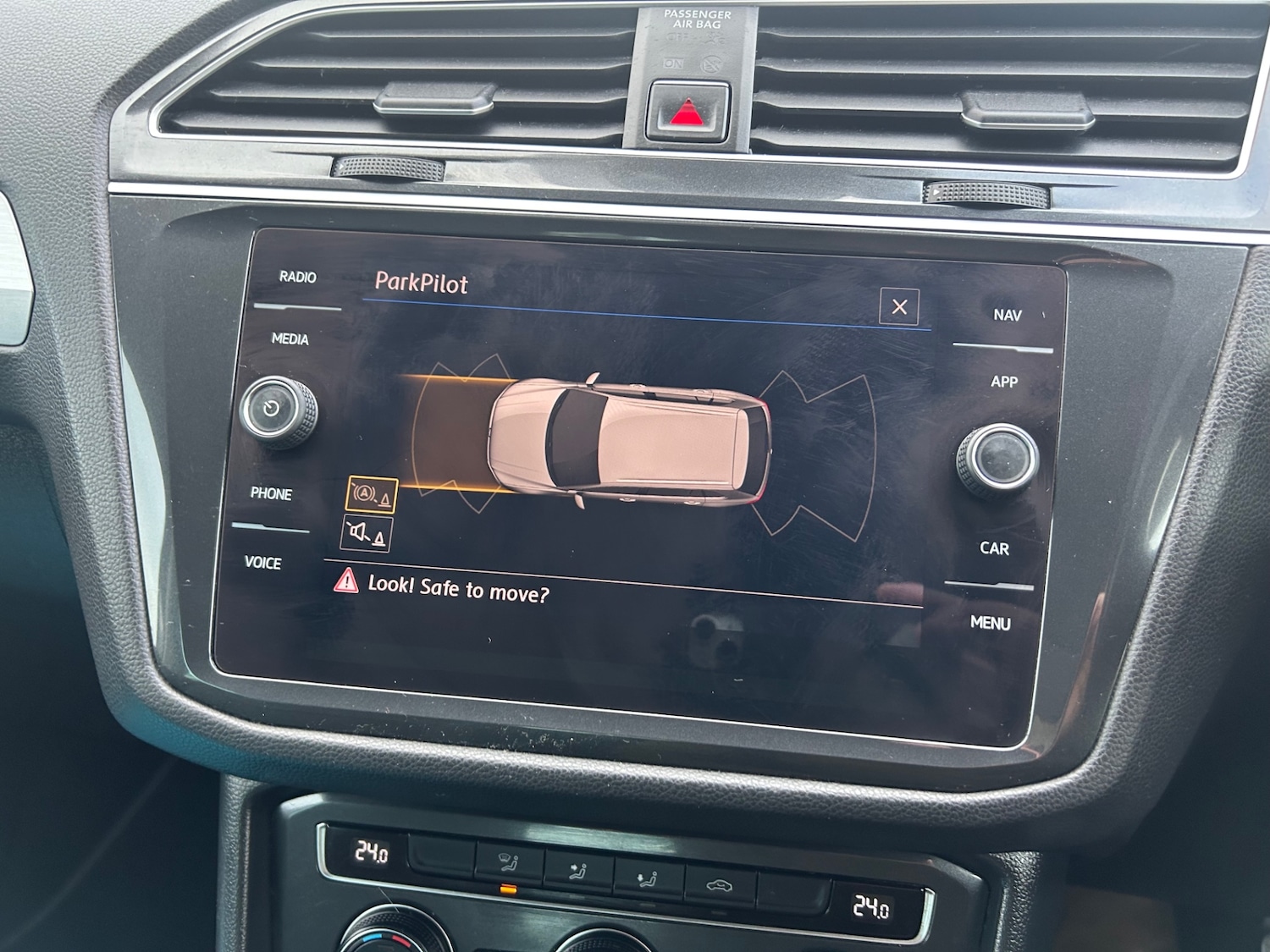 Used Volkswagen Tiguan 2018 for sale - 77532320: Photo 12