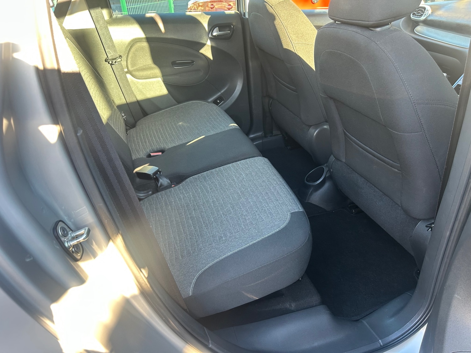 Used Citroen C3 Picasso 2016 for sale - 76652273: Photo 8