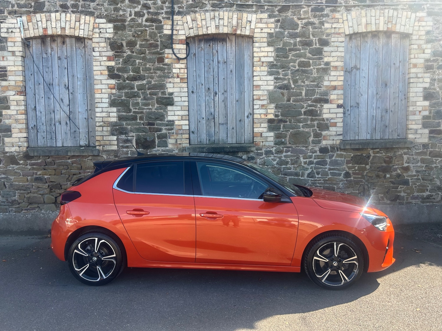 Used Vauxhall Corsa 2019 for sale - 76077875: Photo 2