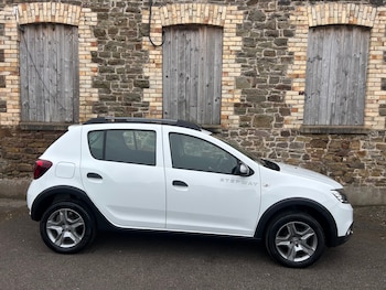 Used Dacia Sandero Stepway 2020 for sale - 78199026: Photo