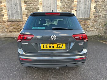 Used Volkswagen Tiguan 2016 for sale - 76404700: Photo