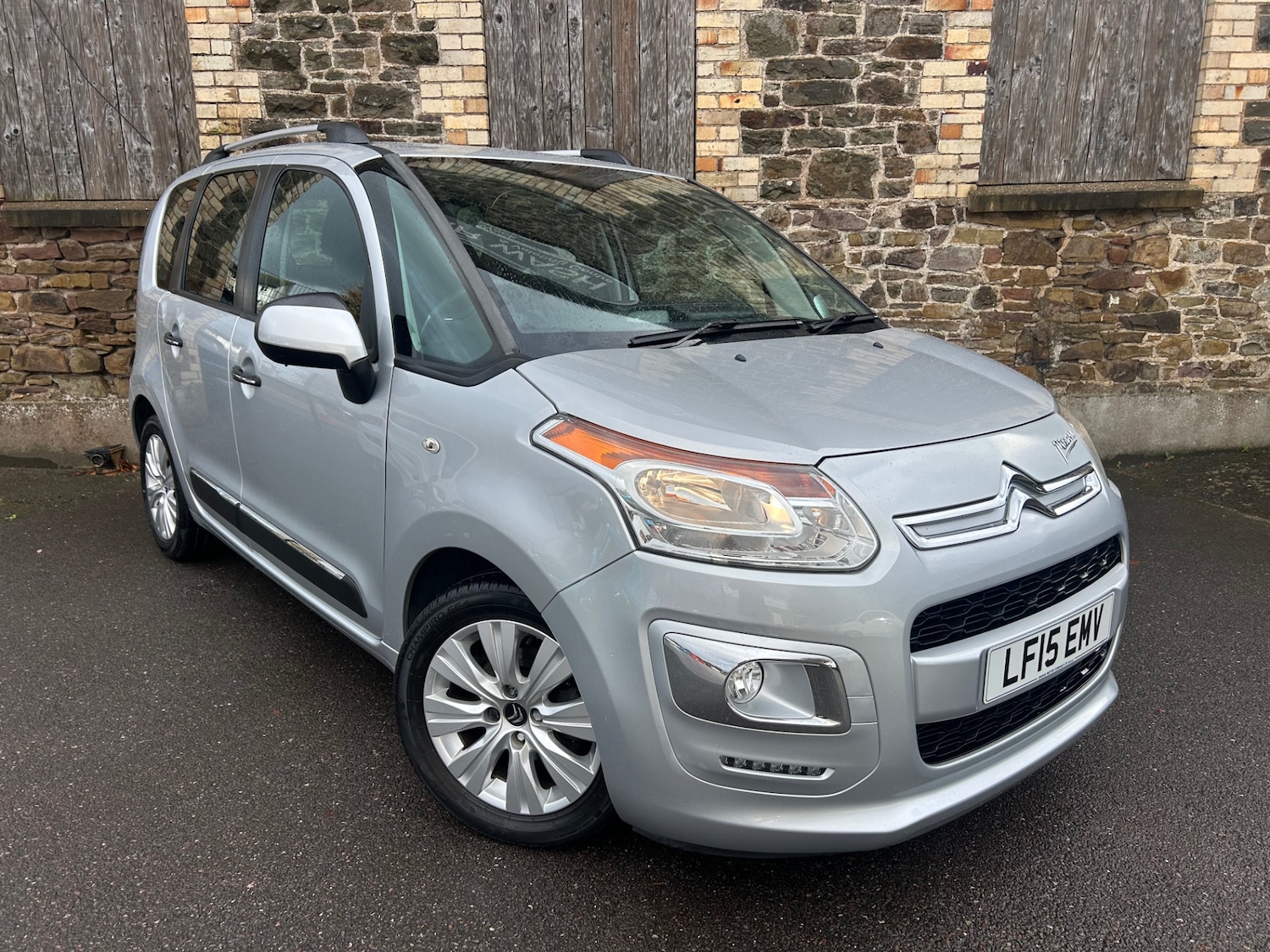 Used Citroen C3 Picasso 2015 for sale - 76352698: Photo 1