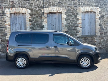 Used Peugeot Rifter 2020 for sale - 75662909: Photo