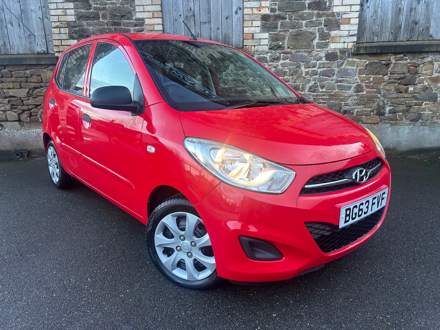 Used Hyundai i10 2013 for sale - 76957869: Photo 1