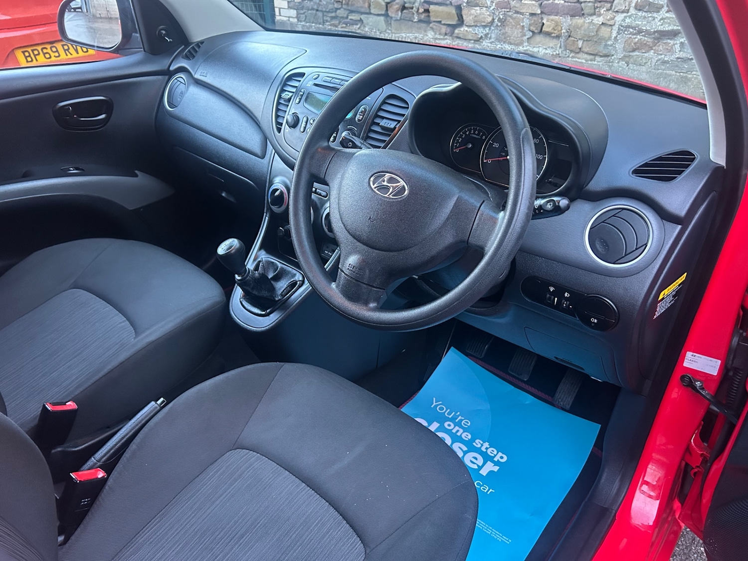 Used Hyundai i10 2013 for sale - 76957869: Photo 6