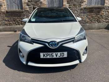 Used Toyota Yaris 2015 for sale - 75017535: Photo