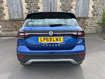 Used Volkswagen T-Cross 2020 for sale - 78508148: Photo