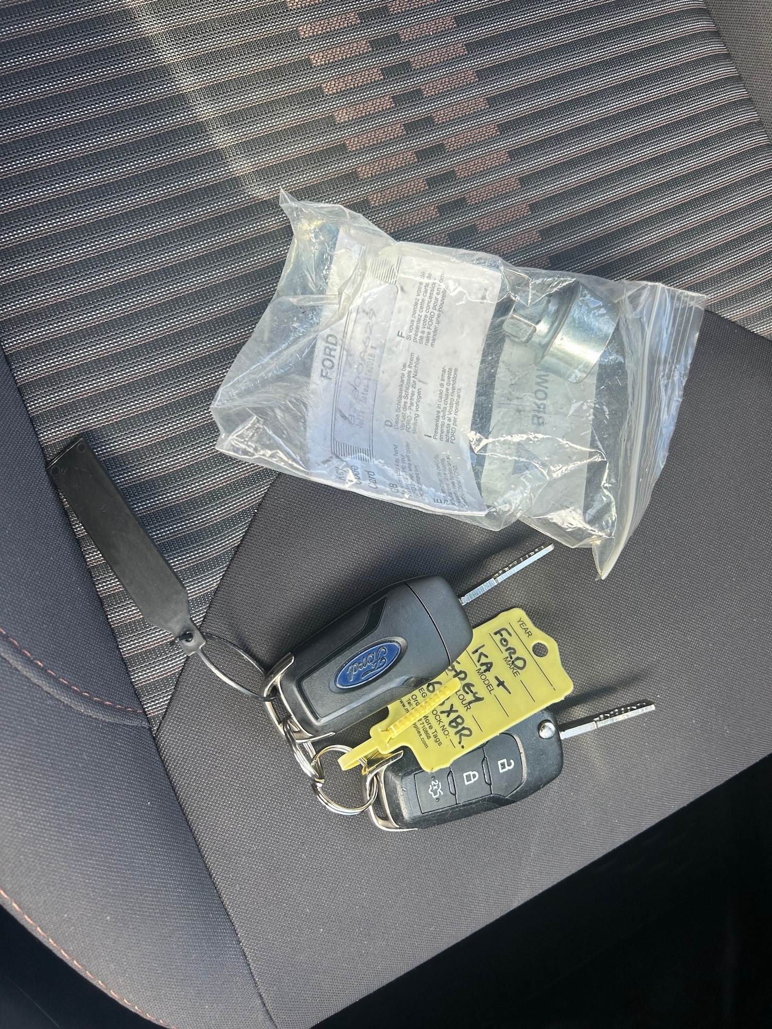 Used Ford Ka+ 2018 for sale - 77247594: Photo 12