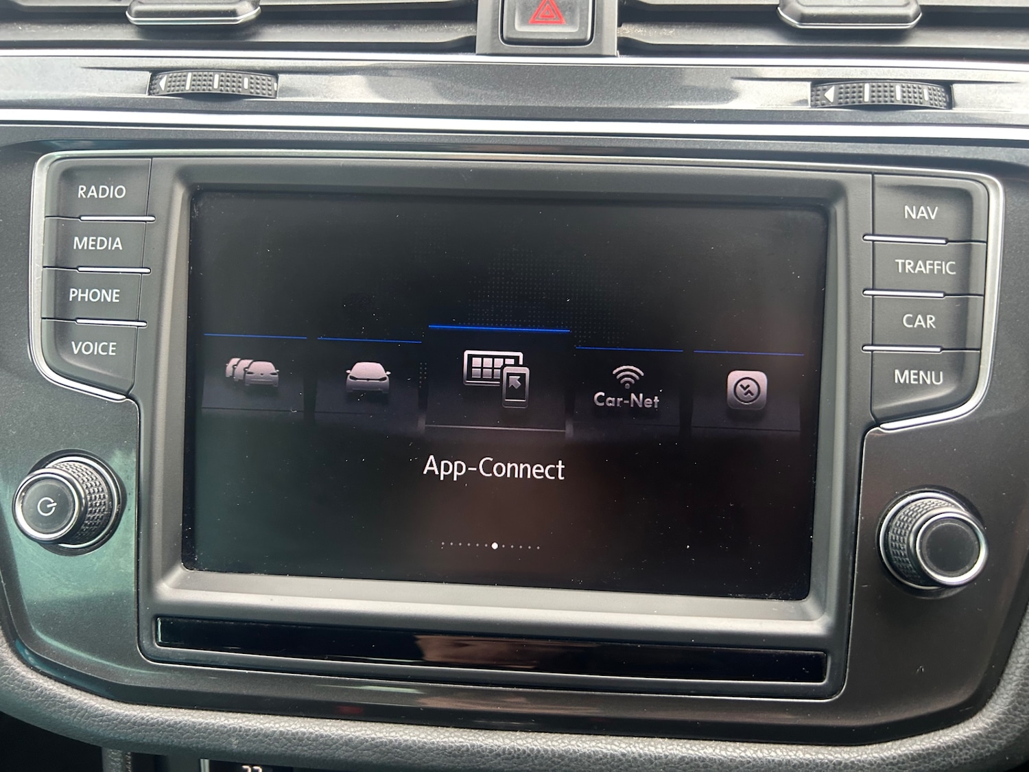 Used Volkswagen Tiguan 2017 for sale - 76477405: Photo 15