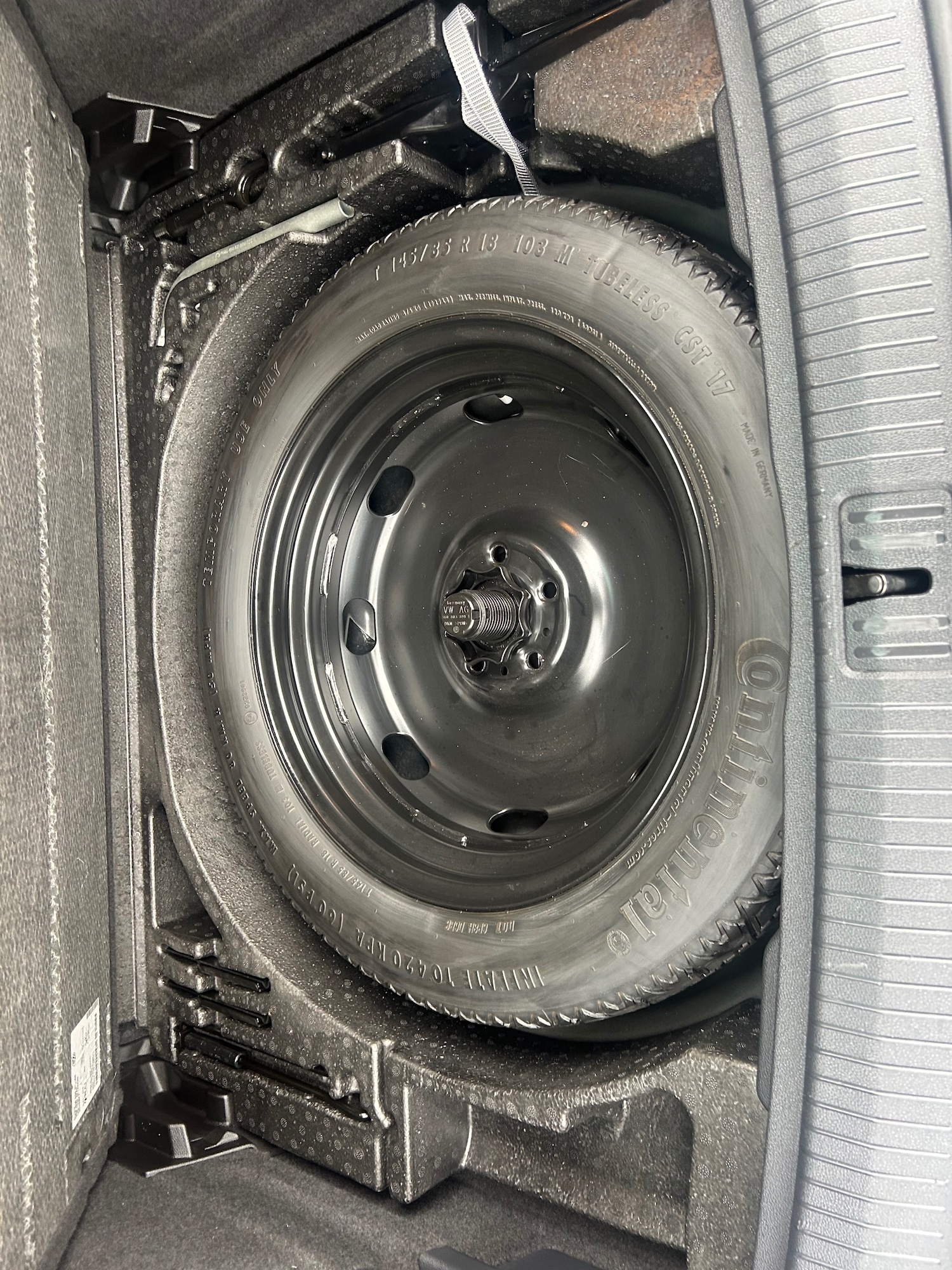 Used Volkswagen Tiguan 2017 for sale - 76477405: Photo 9