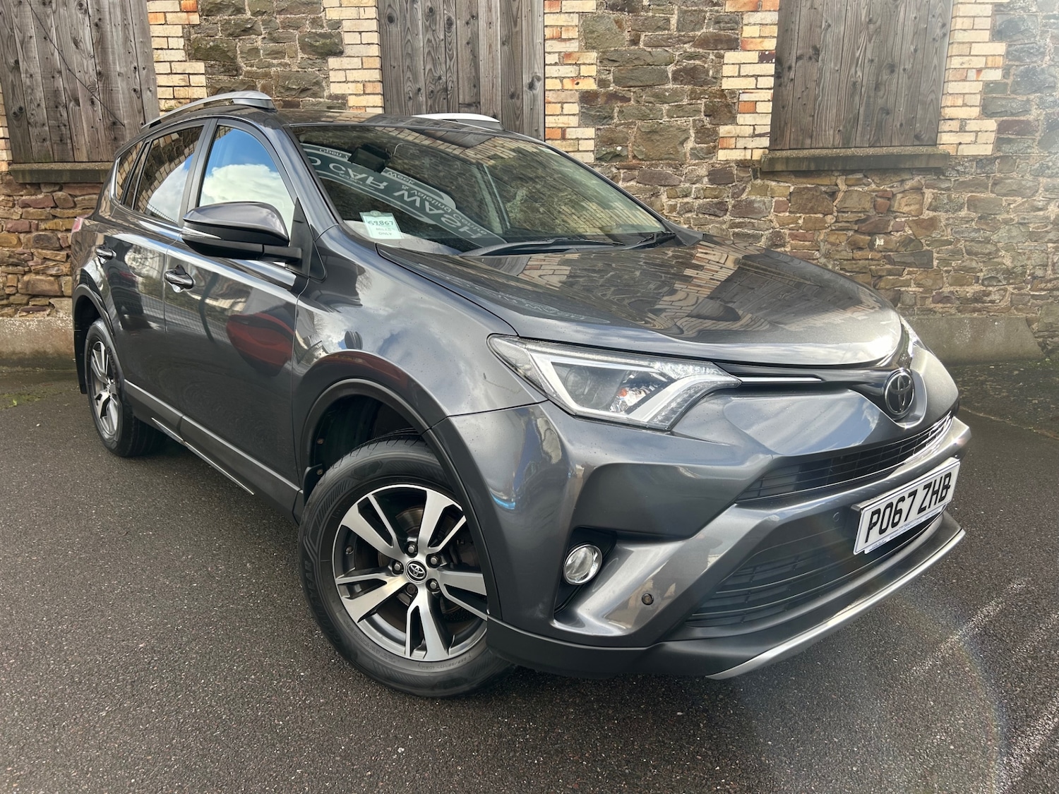 Used Toyota RAV4 2017 for sale - 76807974: Photo 1