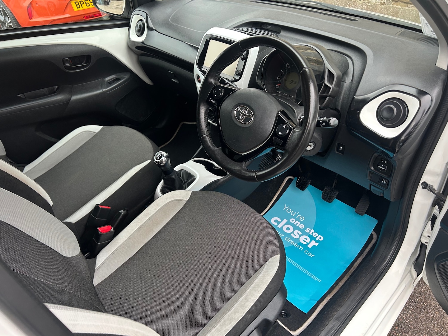 Used Toyota AYGO 2016 for sale - 77198280: Photo 5