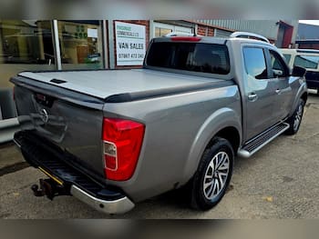 Used Nissan Navara 2017 for sale - 79675801: Photo
