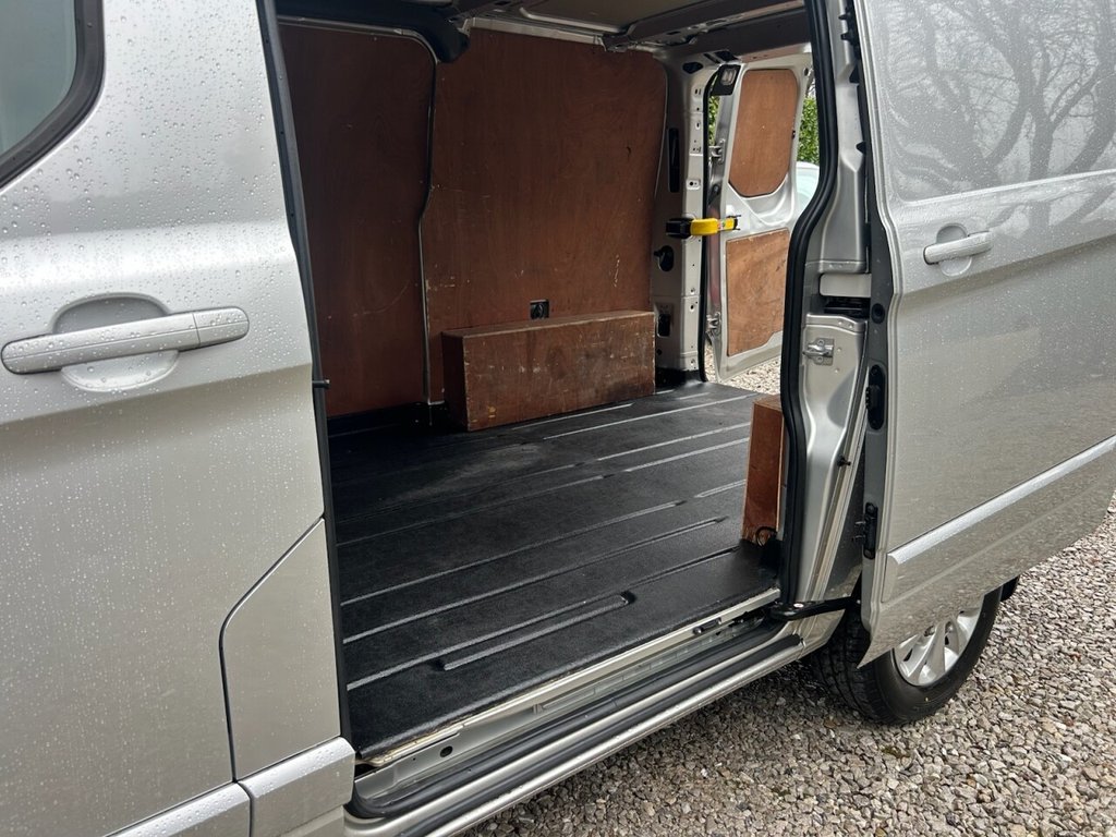 Used Ford Transit Custom 2019 for sale - 77341713: Photo 10