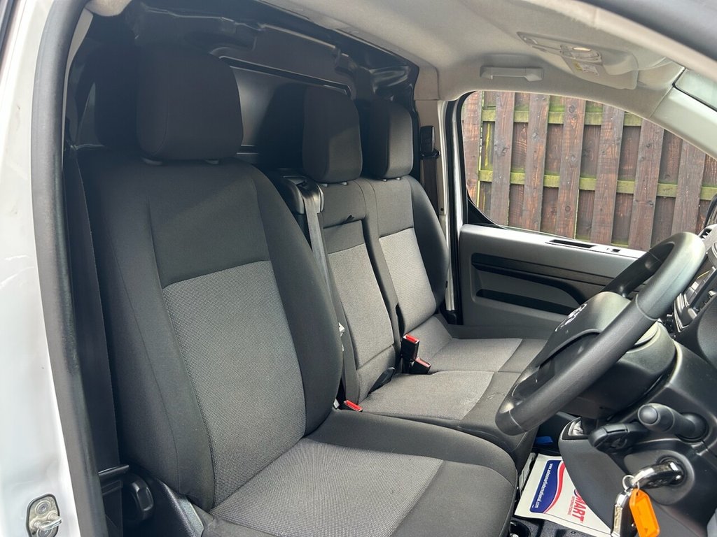 Used Vauxhall Vivaro 2023 for sale - 77211862: Photo 12