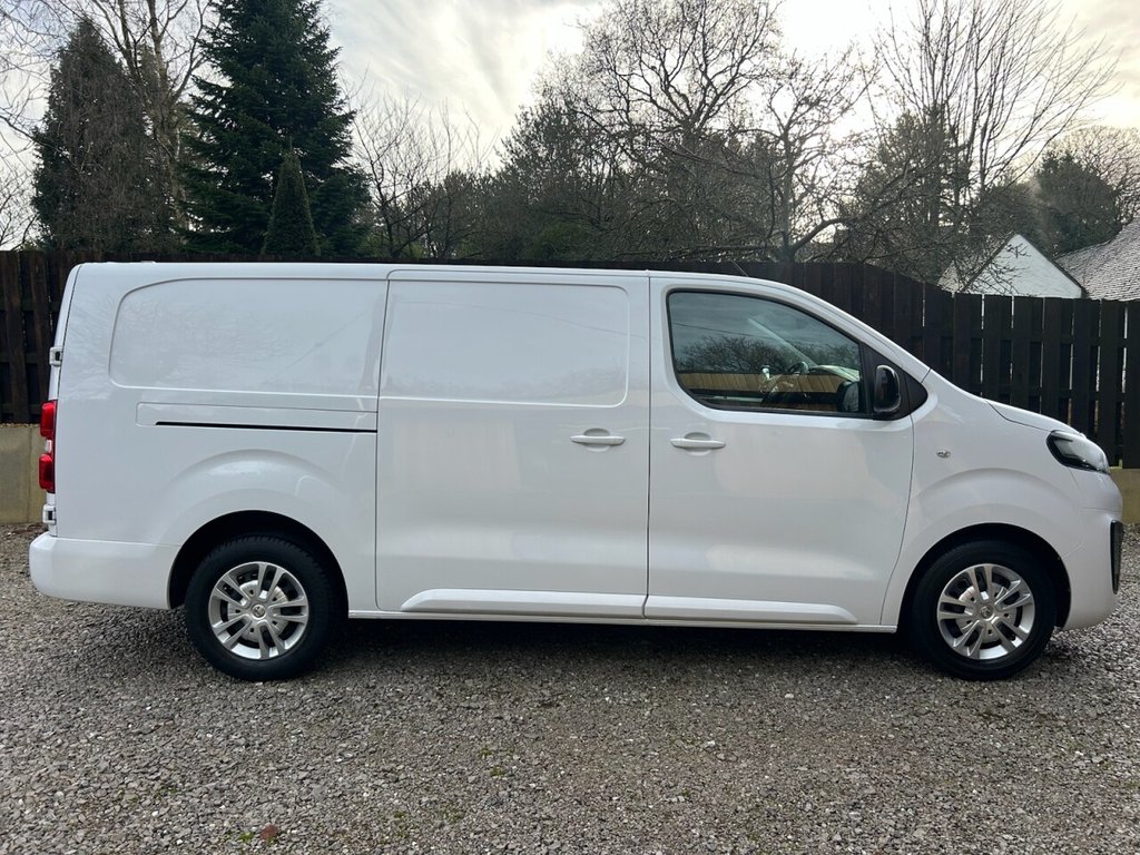 Used Vauxhall Vivaro 2023 for sale - 77211862: Photo 6