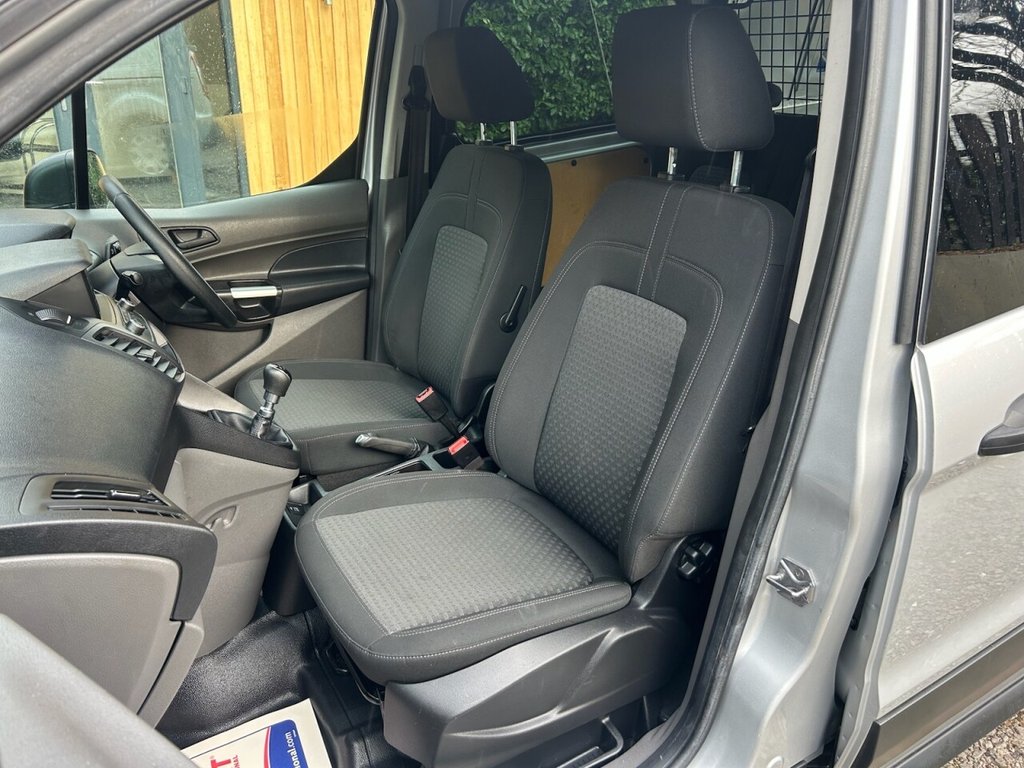 Used Ford Transit Connect 2018 for sale - 77341952: Photo 13