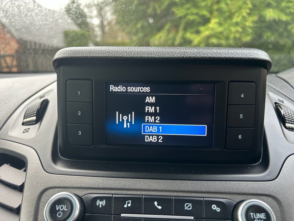 Used Ford Transit Connect 2018 for sale - 77341952: Photo 22