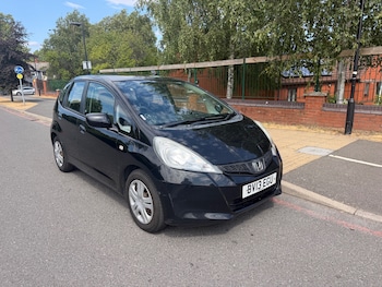Used Honda Jazz 2013 for sale - 79372213: Photo