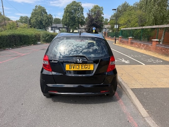 Used Honda Jazz 2013 for sale - 79372213: Photo