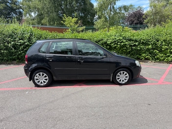 Used Volkswagen Polo 2007 for sale - 79038042: Photo