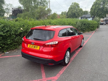 Used Ford Focus 2011 for sale - 79119980: Photo