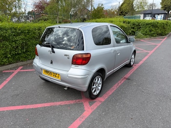 Used Toyota Yaris 2005 for sale - 78578424: Photo