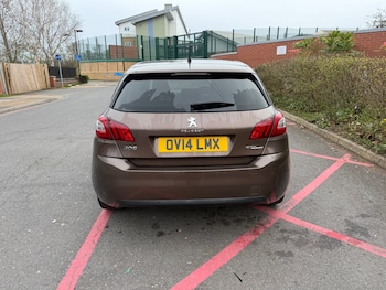 Used Peugeot 308 2014 for sale - 79372209: Photo
